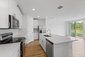 3162 VICEROY COURT, POINCIANA, FL 34759 Sold 05/01/25