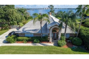 7621 POINTVIEW CIRCLE, ORLANDO, FL 32836 Sold 11/22/24