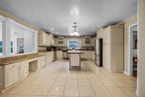549 TEACUP SPRINGS COURT, WINTER GARDEN, FL 34787 Sold 11/07/24
