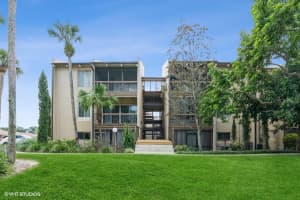 588 ORANGE DRIVE, ALTAMONTE SPRINGS, FL 32701 Sold 03/26/25