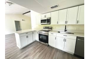 204 PANAMA ROAD, WINTER SPRINGS, FL 32708 Sold 10/21/24