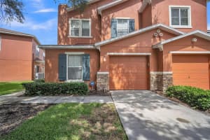 6942 HAWTHORNE TRACE LANE, RIVERVIEW, FL 33578 Sold 11/07/24