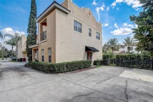 3402 GOLFVIEW BOULEVARD, ORLANDO, FL 32804 Sold 02/14/25