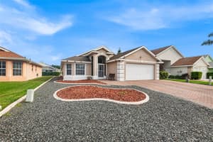 216 WINTER PARK STREET, DAVENPORT, FL 33897 Sold 02/14/25