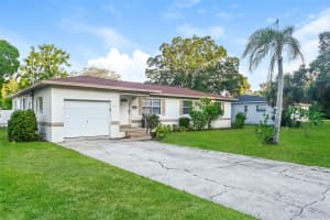 6011 4TH STREET, SAINT PETERSBURG, FL 33705 Sold 04/11/25