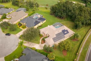 880 BENTLEY GREEN CIRCLE, WINTER SPRINGS, FL 32708 Sold 01/22/25