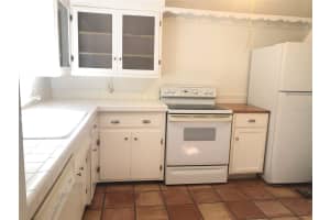 722 CARLSON DRIVE, ORLANDO, FL 32804 Sold 03/28/25