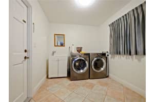 605 FOX VALLEY DRIVE, LONGWOOD, FL 32779 Sold 12/16/24