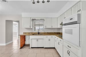 140 LONGFELLOW ROAD, WINTER HAVEN, FL 33884 Sold 01/28/25