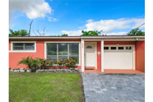 532 YUCATAN DRIVE, ORLANDO, FL 32807 Sold 12/31/24