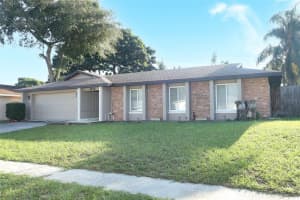 1825 MULBERRYWOOD COURT, ORLANDO, FL 32818 Sold 01/17/25