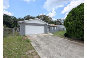 3704 PIPES O THE GLEN WAY, ORLANDO, FL 32808 Sold 11/20/24