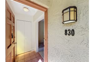 830 PARK LAKE CIRCLE, MAITLAND, FL 32751 Sold 12/06/24