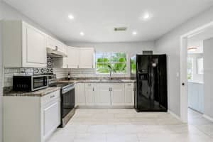 550 WOODLAWN AVENUE, BARTOW, FL 33830 Sold 11/15/24