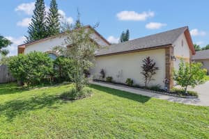 1077 COUNTRY COVE COURT, OVIEDO, FL 32766 Sold 11/12/24