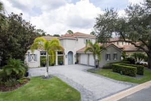 9817 COVENT GARDEN DRIVE, ORLANDO, FL 32827 Sold 12/03/24