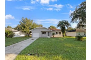 625 KINGS LANE, WINTER HAVEN, FL 33880 Sold 11/22/24