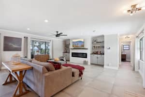250 ORANGE AVENUE, CLERMONT, FL 34711 Sold 01/15/25