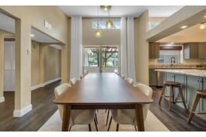 1133 ARTHUR STREET, ORLANDO, FL 32804 Sold 11/06/24
