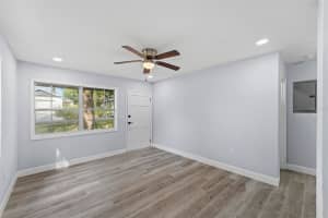 31 VAN BUREN AVENUE, ORLANDO, FL 32811 Sold 10/18/24