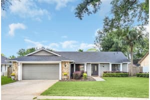 4227 COBBLE STONE COURT, ORLANDO, FL 32810 Sold 10/28/24
