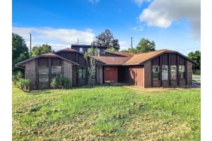 2121 ARROWHEAD AVENUE, DELTONA, FL 32725 Sold 10/04/24