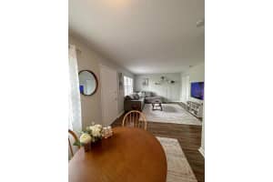 6925 SOUTHWEST 17TH PLACE, GAINESVILLE, FL 32607 Sold 01/29/25
