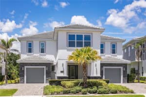 784 DESERT MOUNTAIN COURT, REUNION, FL 34747 Sold 02/06/25