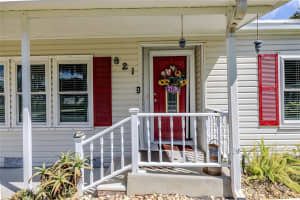 821 NAVIGATORS WAY, EDGEWATER, FL 32141 Sold 04/15/25