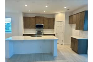 7181 DILLY LAKE AVENUE, GROVELAND, FL 34736 Sold 03/27/25