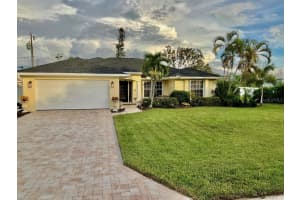 1533 NANTUCKET ROAD, VENICE, FL 34293 Sold 11/05/24