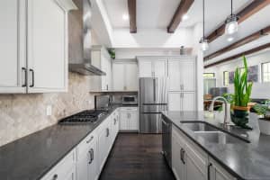 8304 VIA VITTORIA WAY, ORLANDO, FL 32819 Sold 04/17/25
