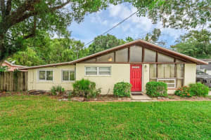 557 MONROE AVENUE, APOPKA, FL 32703 Sold 12/17/24
