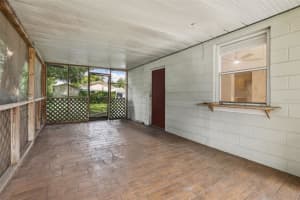 2415 LAURA PLACE, ORLANDO, FL 32803 Sold 12/03/24