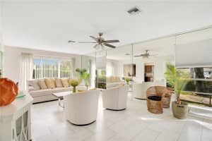 899 JONATHAN WAY, ALTAMONTE SPRINGS, FL 32701 Sold 06/27/25