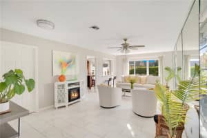 899 JONATHAN WAY, ALTAMONTE SPRINGS, FL 32701 Sold 06/27/25