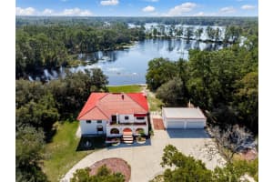 835 GATOR LANE, DELTONA, FL 32738 Sold 04/01/25