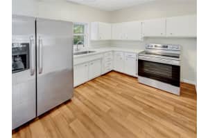 5619 EGGLESTON AVENUE, ORLANDO, FL 32810 Sold 04/11/25