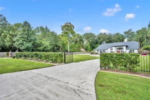 381 MOSS ROAD, WINTER SPRINGS, FL 32708 Sold 04/15/25