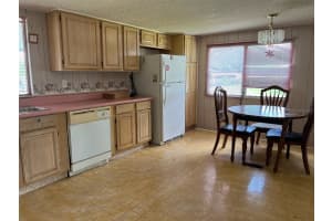 22 MAPLEHURST AVENUE, DEBARY, FL 32713 Sold 10/22/24