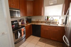 1050 ABELL CIRCLE, OVIEDO, FL 32765 Sold 01/23/25