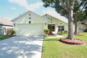 4315 PEMBRIDGE AVENUE, ORLANDO, FL 32826 Sold 01/09/25