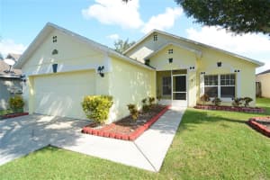 4315 PEMBRIDGE AVENUE, ORLANDO, FL 32826 Sold 01/09/25
