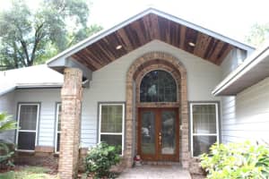 240 SHADY OAKS CIRCLE, LAKE MARY, FL 32746 Sold 11/05/24