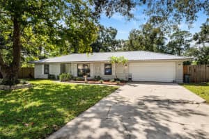 1025 NORTH STREET, LONGWOOD, FL 32750 Sold 02/14/25