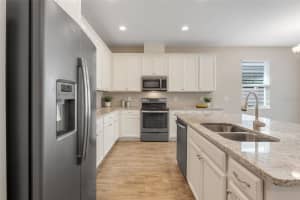 1726 FARMSTEAD LANE, OVIEDO, FL 32765 Sold 11/01/24