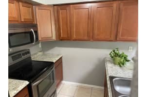 12357 FOX HOUND COURT, ORLANDO, FL 32826 Sold 01/10/25