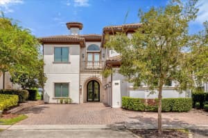 460 MUIRFIELD LOOP, REUNION, FL 34747 Sold 04/08/25