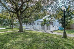 918 ELM AVENUE, SANFORD, FL 32771 Sold 12/10/24