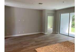 307 LINCOLN AVENUE, CHULUOTA, FL 32766 Sold 01/06/25